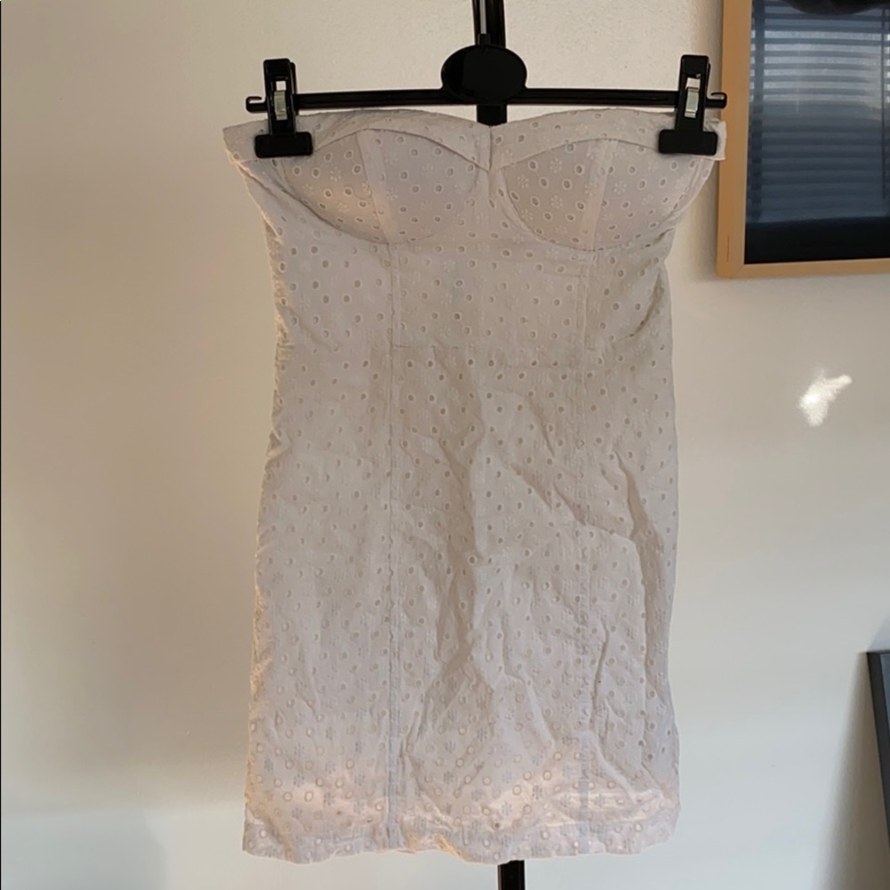 Forever 21 Strapless White Dress w Back Zipper S